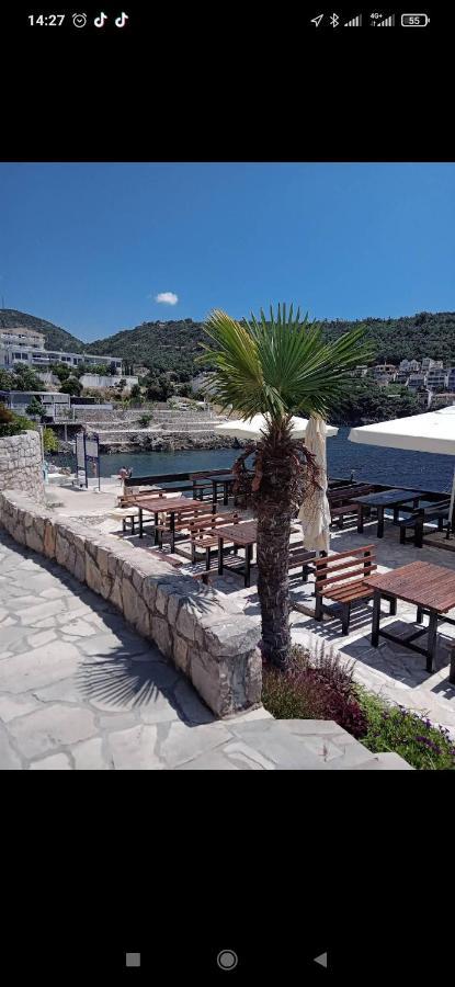 Royal Residence Bar Exterior foto